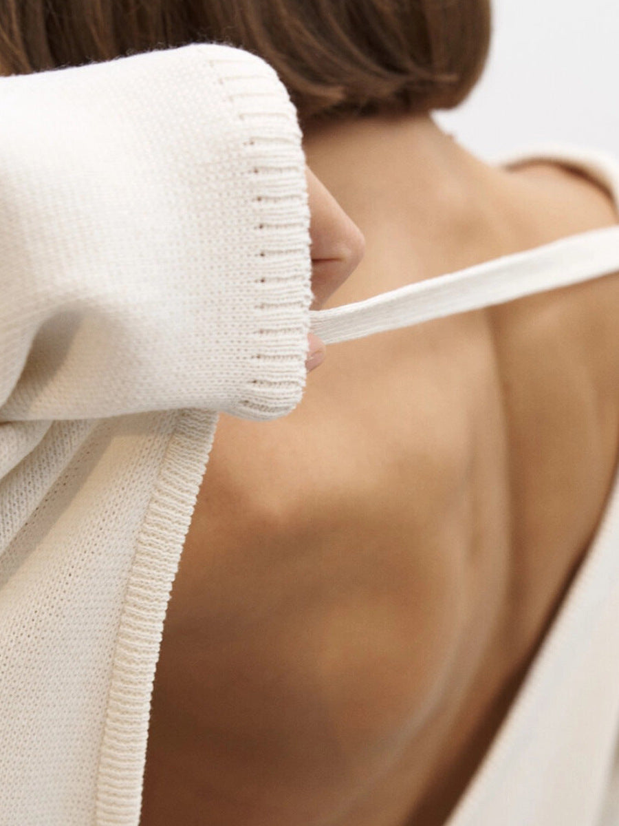 Giselle | Women's Oversized Crew Neck Backless Knit Sweater