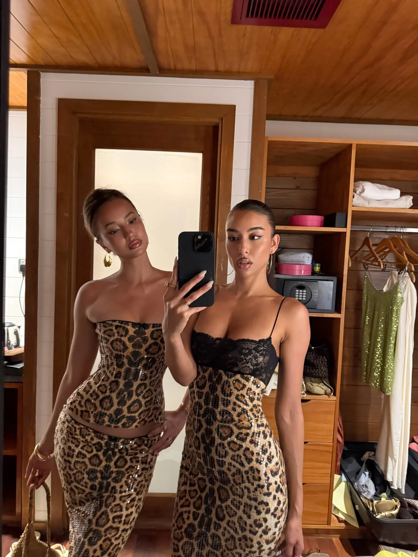 Helena | Women's Sequin Leopard Low-Rise Bodycon Skirt Two-Piece Set