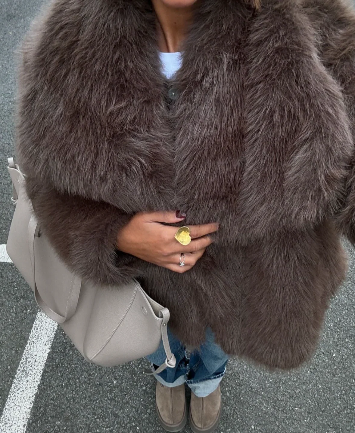 Lily | Women's Oversized Faux Fur Coat